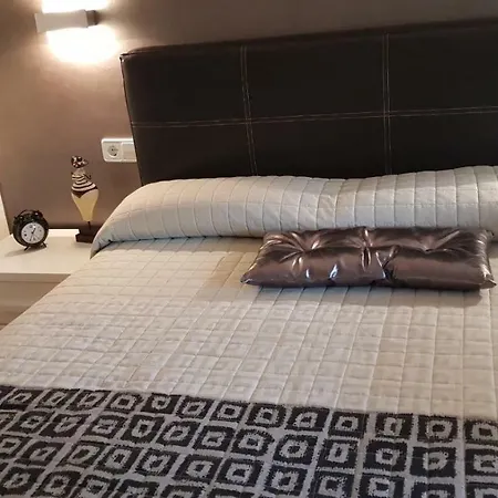 Villas Cosette - Apartamento Ancora Daire *